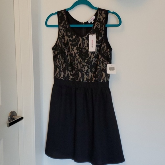 NWT Black Lace Dress - Picture 5 of 5